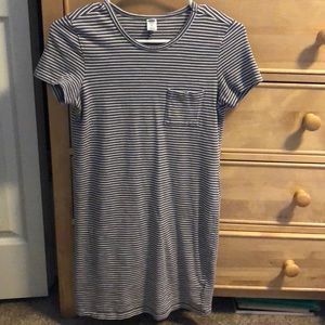💛Old Navy T-shirt Dress💛